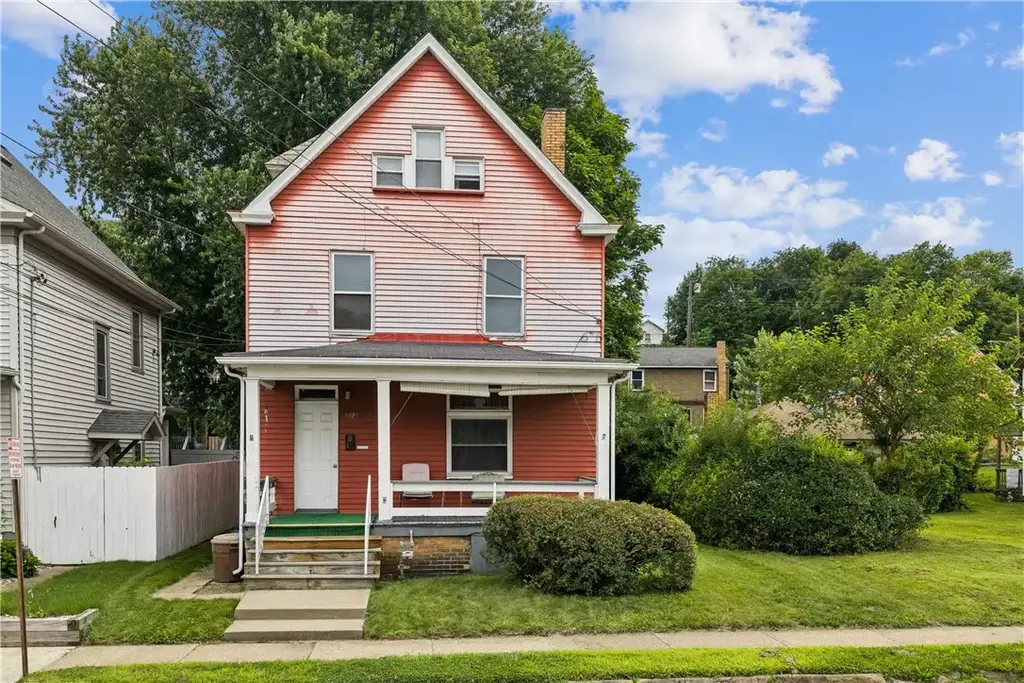 723 6th Avenue , New Brighton