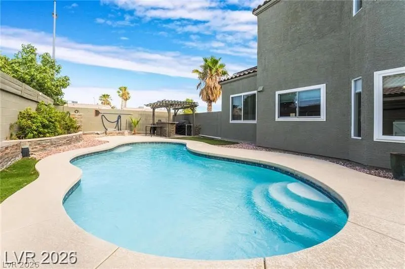 Photo of Listing #2802699