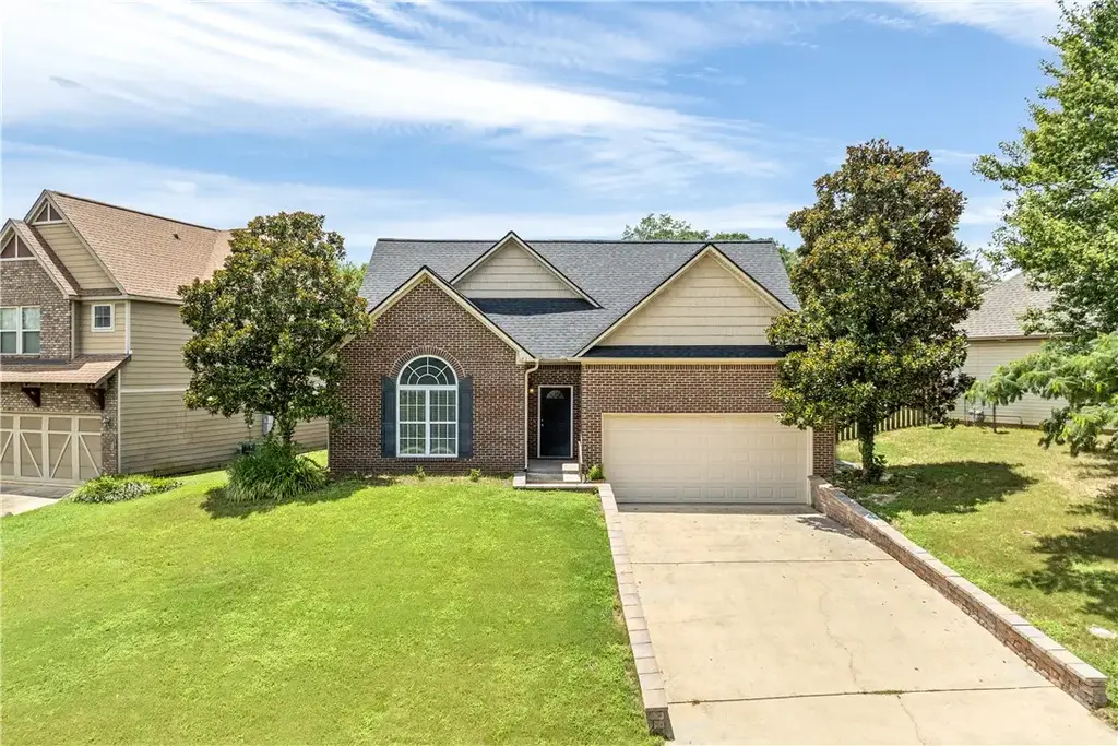 2201 Red Tail Ln, Auburn