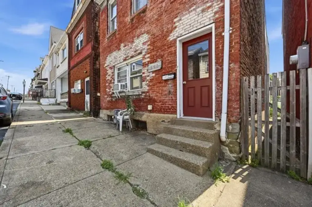 443 Cedarville Street , Bloomfield