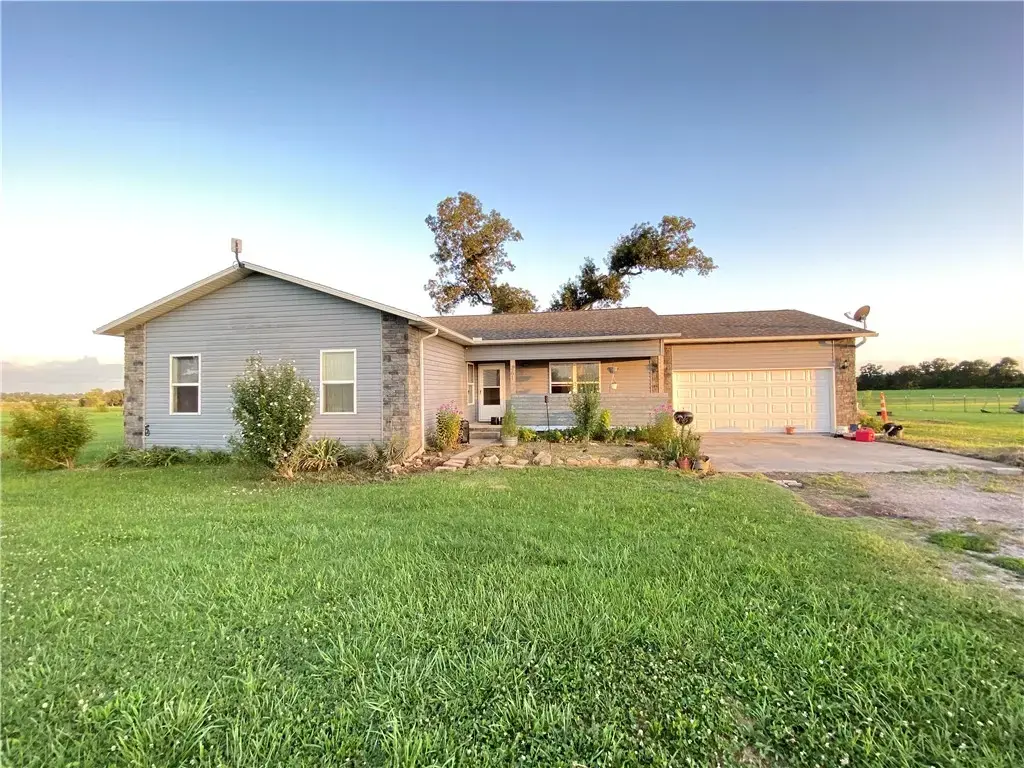 261 W Old Carpenter Lane, Harrison