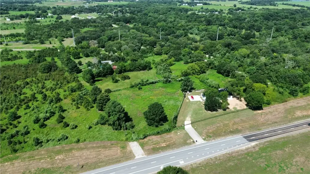5863 & 5869 Lynette Circle, Bryan