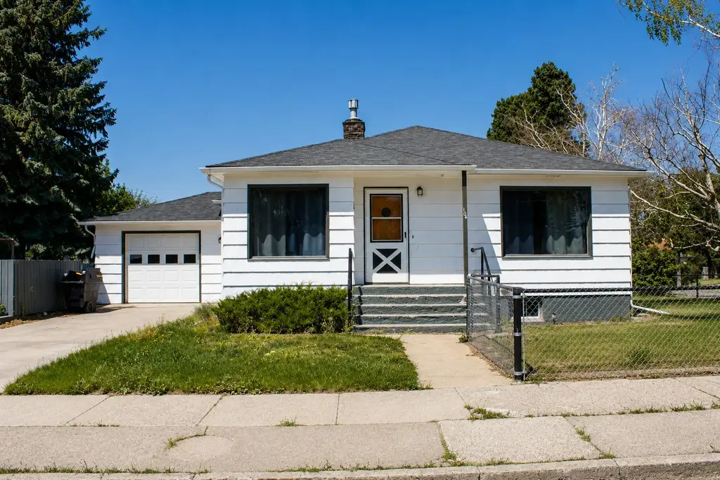 104 2nd Avenue Sw, Cut Bank