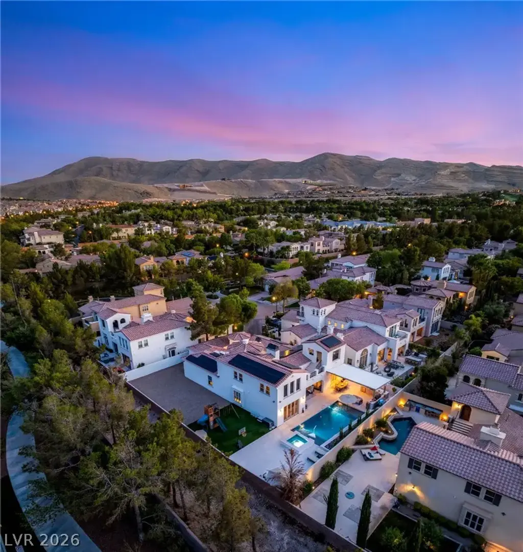 11830 Kingsbarns Court, Las Vegas