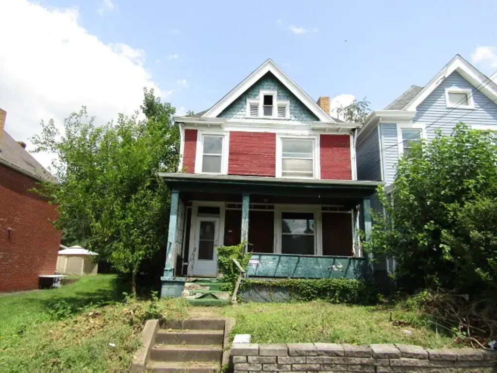 1317 Margaret Street , Munhall