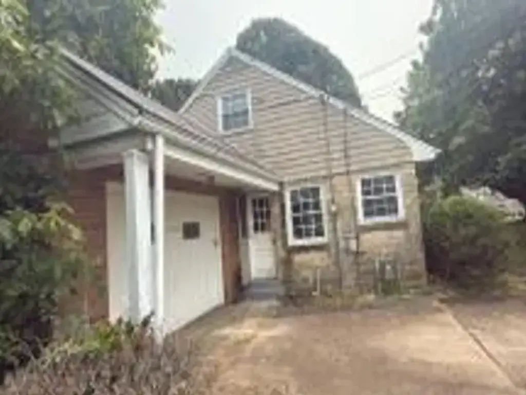 126 Magnolia Drive , Shaler