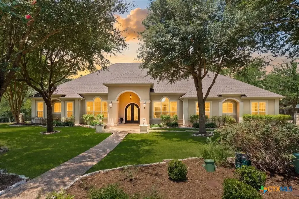6212 Wooded Creek Cove, Temple