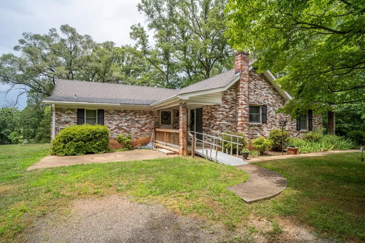 925 Durrett Ridge Rd, Earlysville
