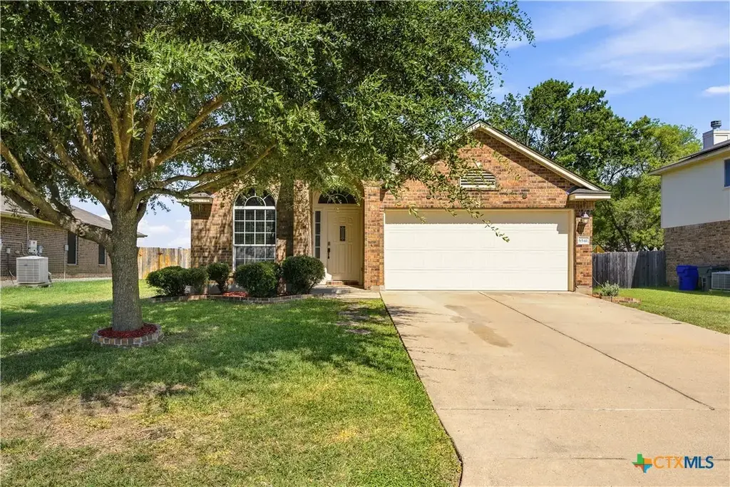 6541 Serena Lane, Woodway