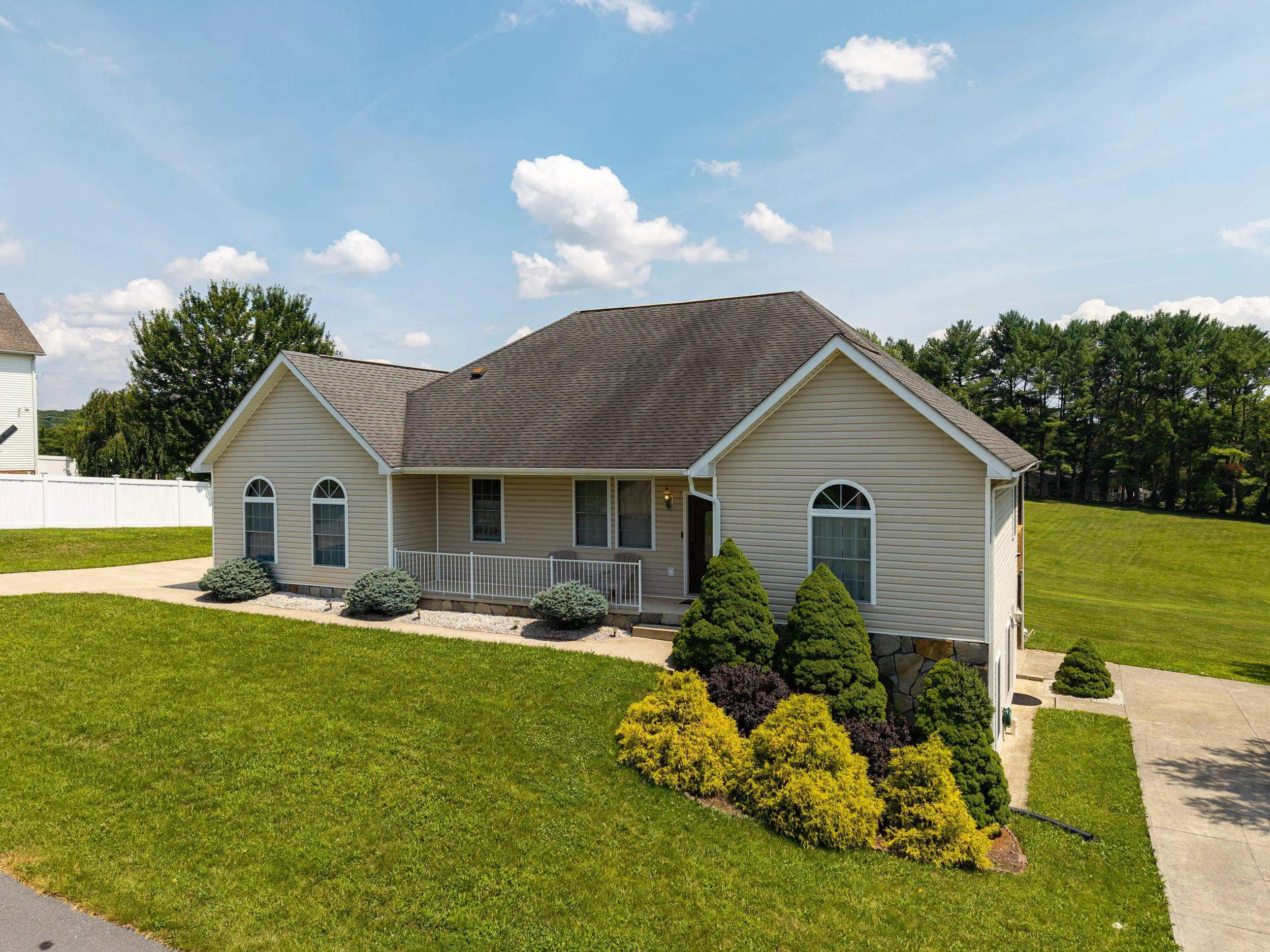 1655 Briarcrest Dr, Rockingham