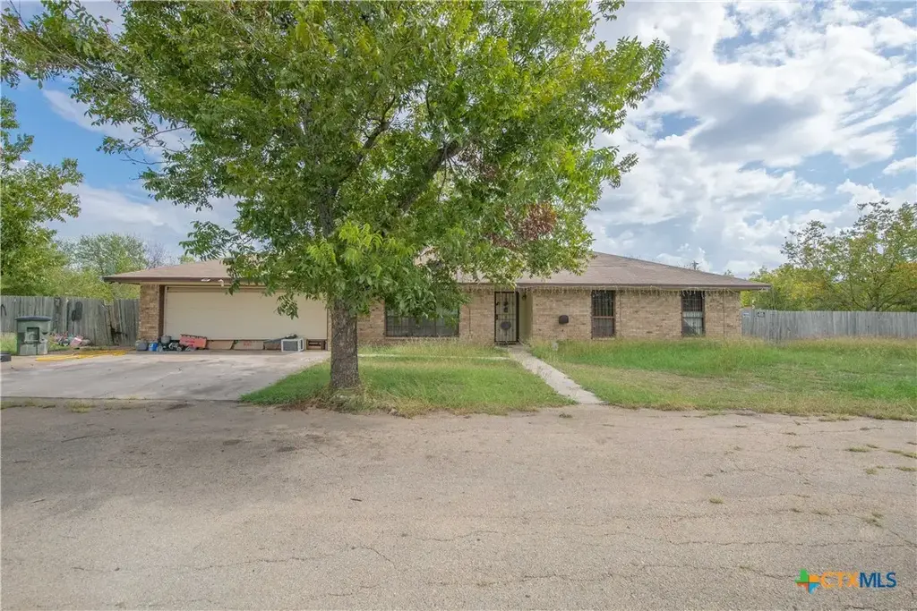 4806 Clear Creek Road, Killeen