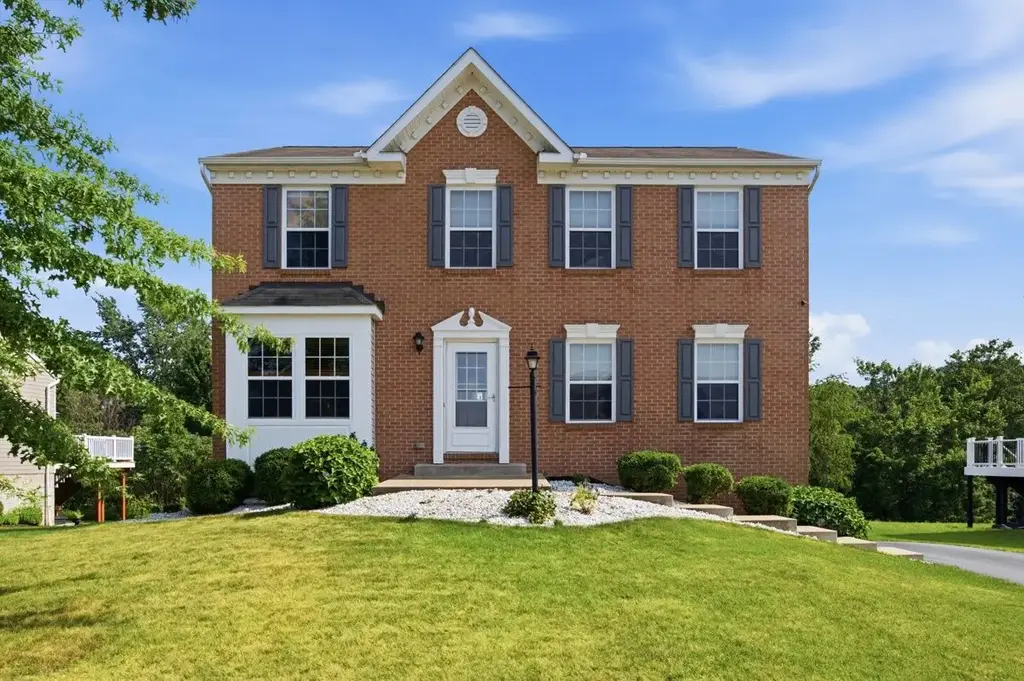 508 Blue Ridge Drive, Moon/Crescent