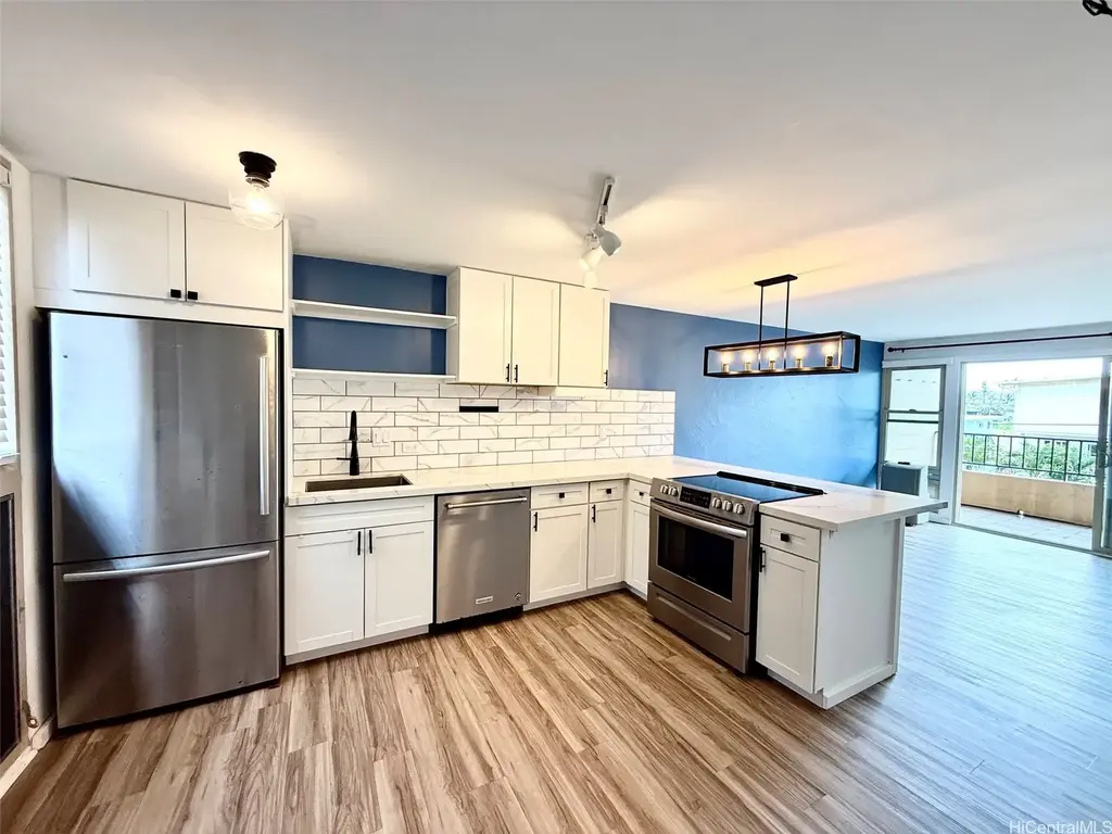 68-090 Au Street # 308, Waialua