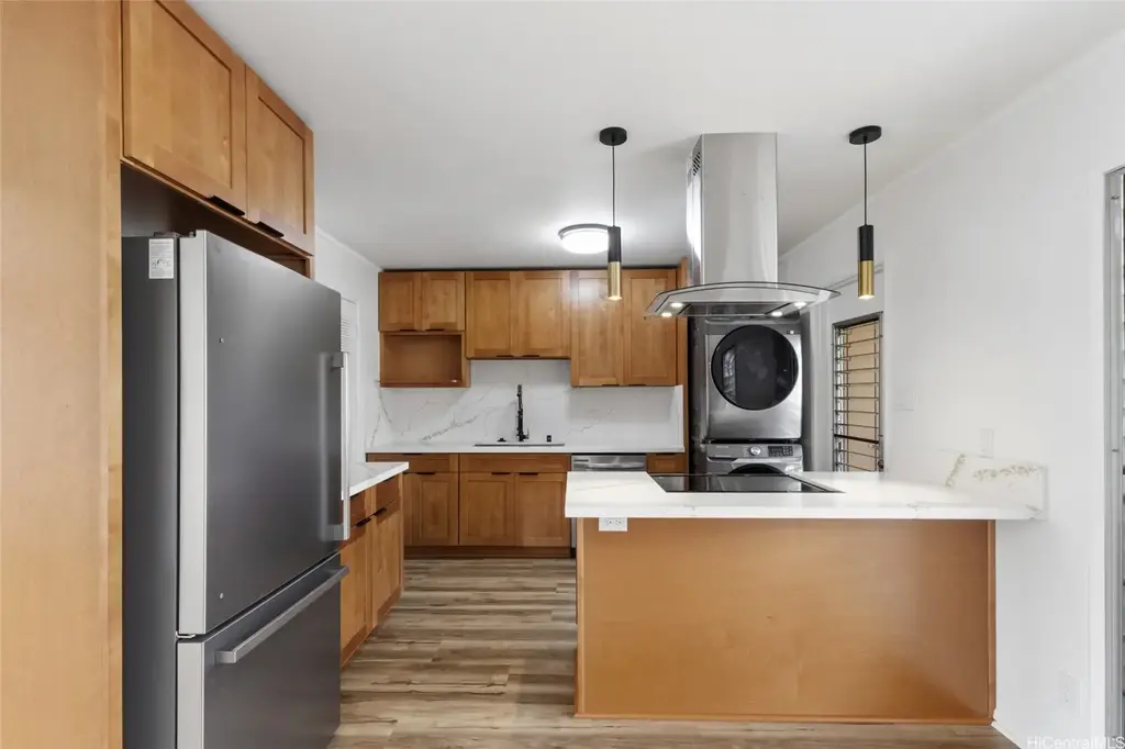 (unit #76) 98-889 Kaonohi Street, Aiea