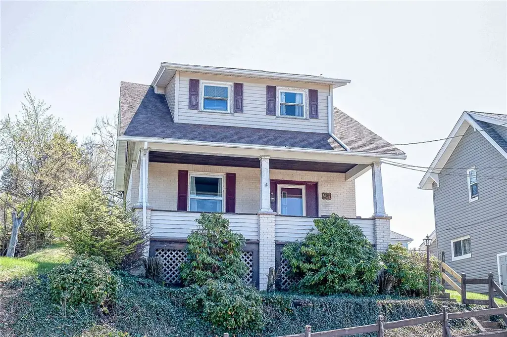 814 2nd Street , Jeannette