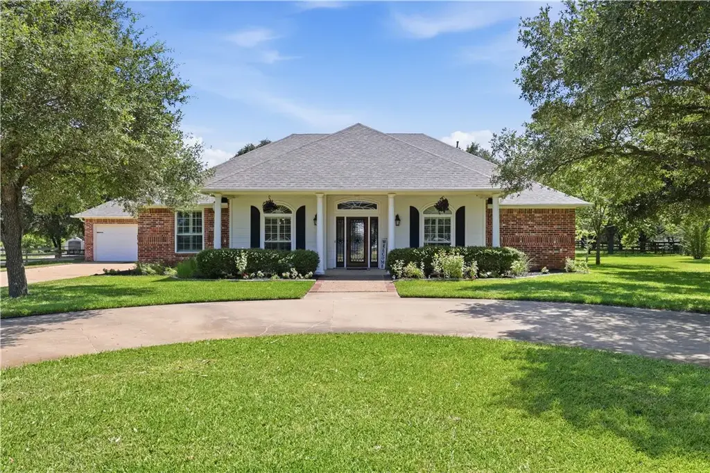 4112 Buckingham Circle, College Station