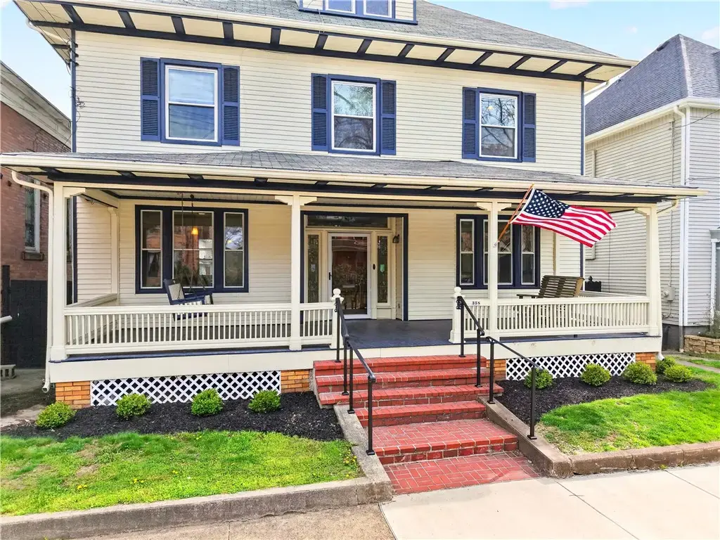 358 Iroquois Place, Beaver