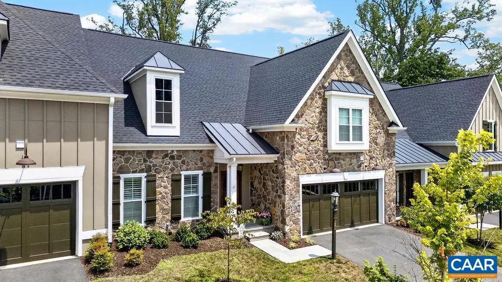 323 Avondale Ln, Crozet
