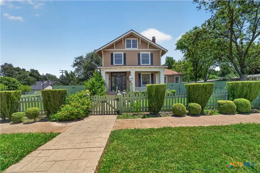 819 N 13th Street, Temple