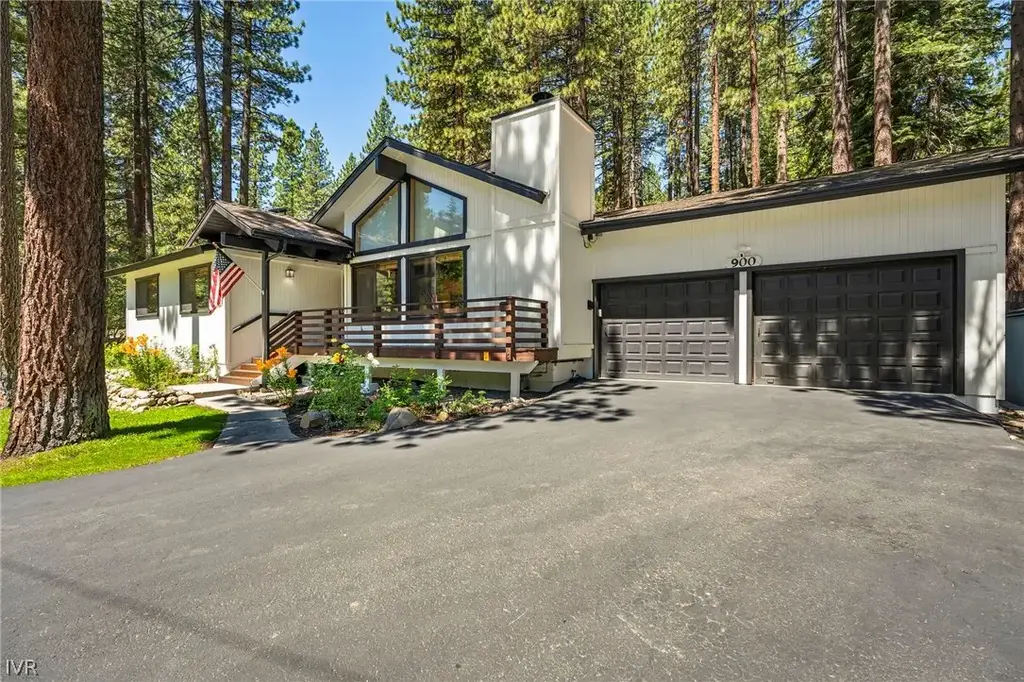 900 Donna Dr, Incline Village