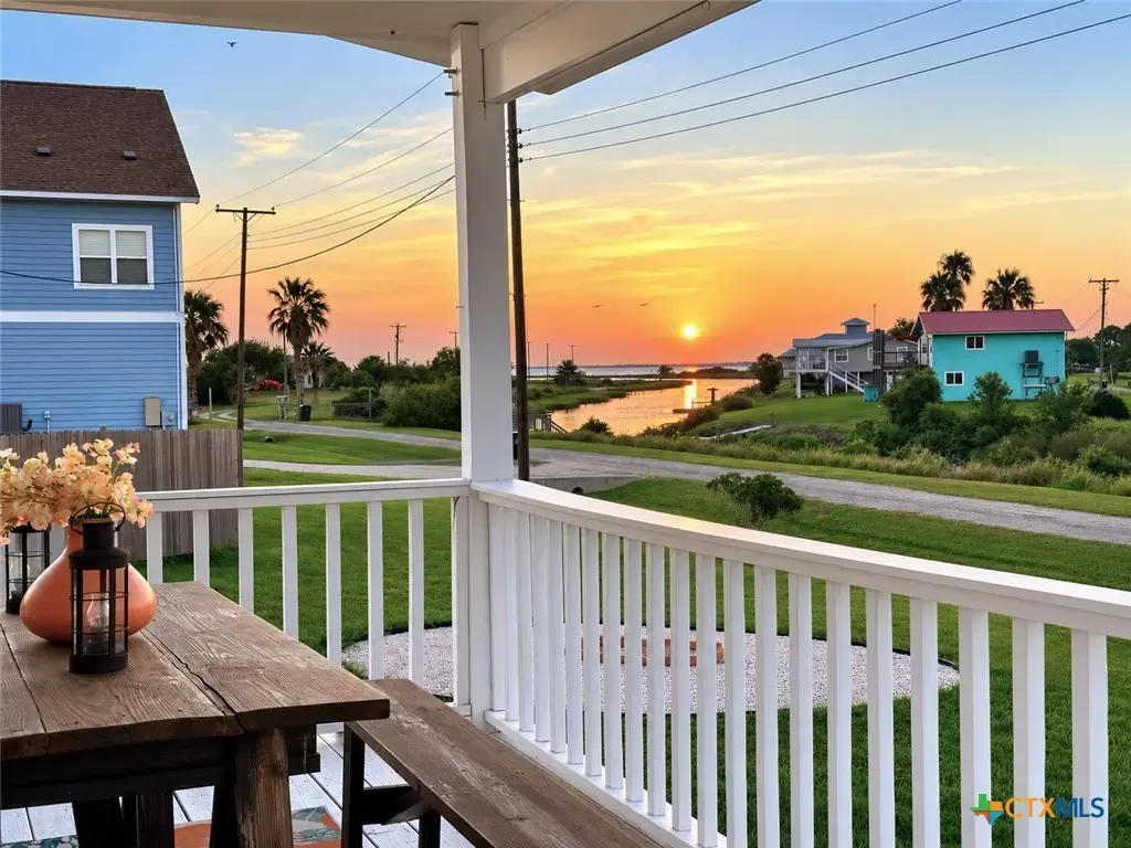 52 Anchor Lane, Seadrift