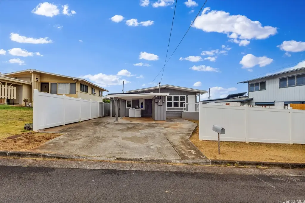 923 Upalu Street, Pearl City