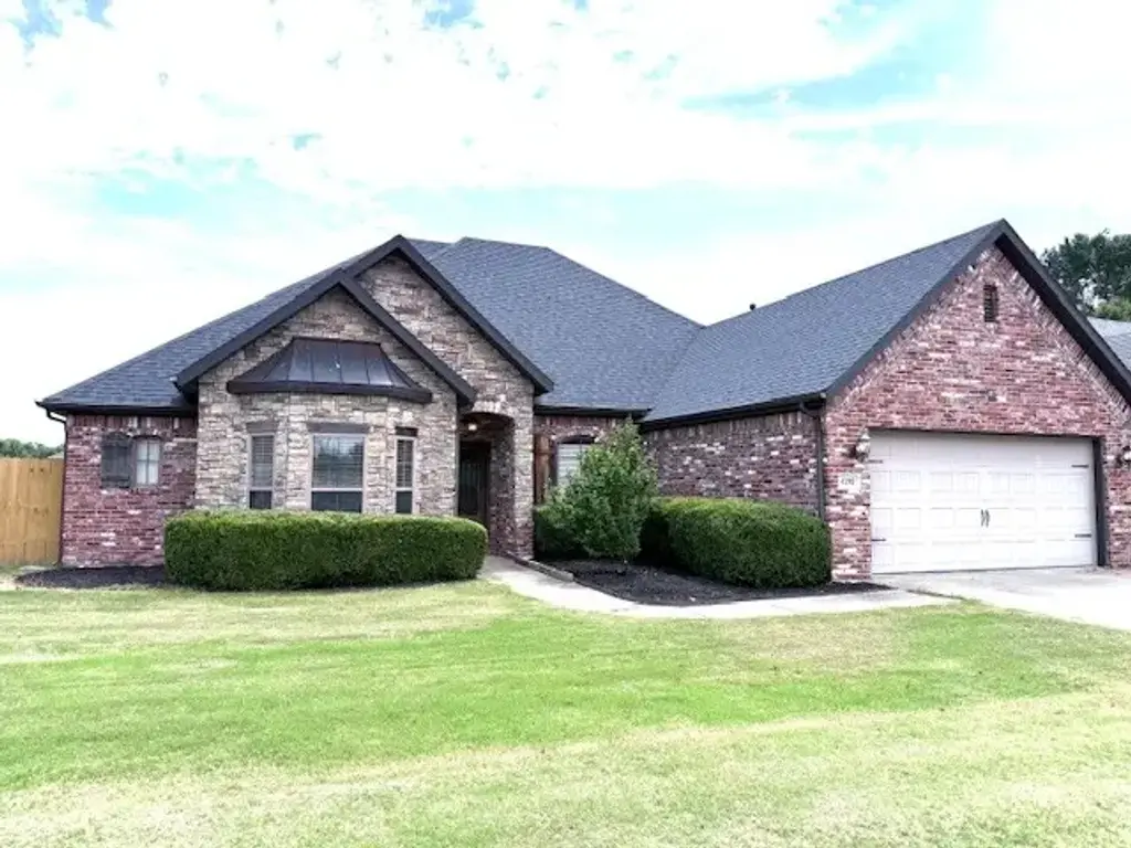 4205 Sw Jasmine Street, Bentonville