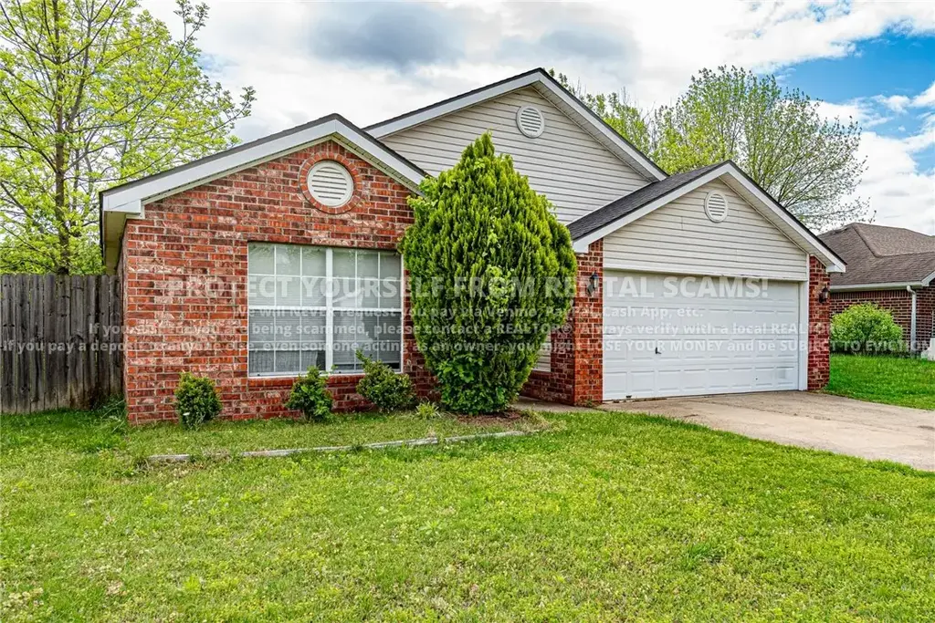 1348 Jasmine Lane, Fayetteville