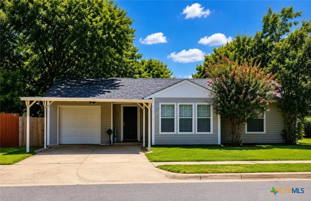 204 N 26th Street, Gatesville