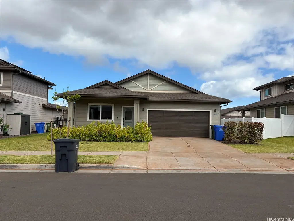 91-4087 Hikuha Street, Kapolei