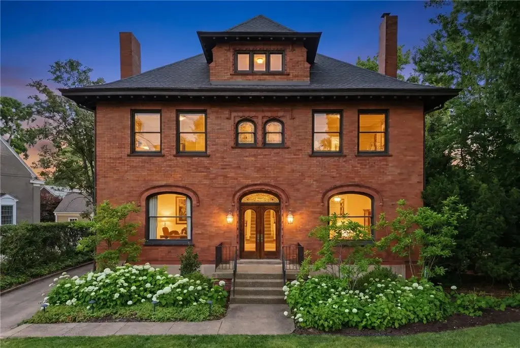 5640 Aylesboro Avenue , Squirrel Hill