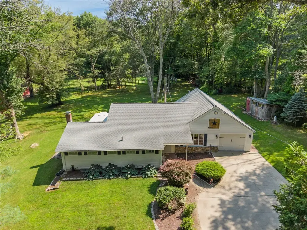 22 Burgess Rd, Foster