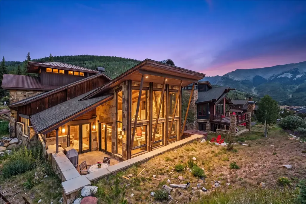 560 Beeler Place, Copper Mountain