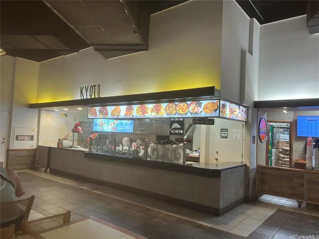 98-129 Kaonohi Street, Aiea