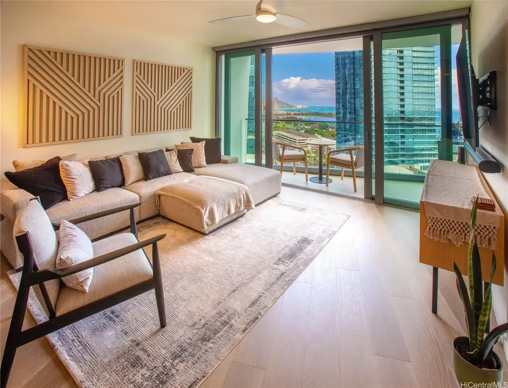 1000 Auahi Street # 1804, Honolulu