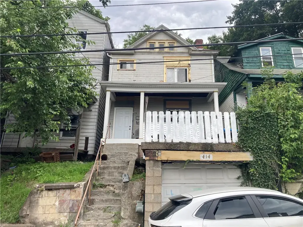 414 Woodward Avenue , McKees Rocks