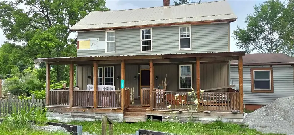 135 Landfill Road , East Huntingdon