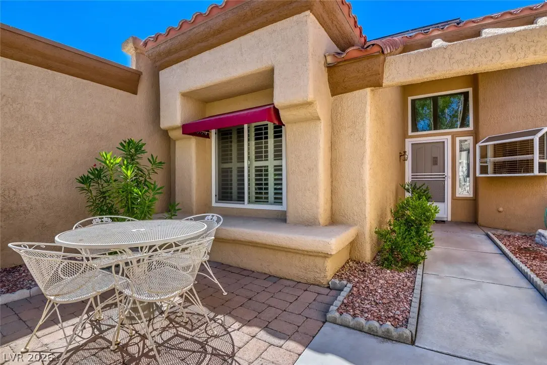 8709 Prairie Hill Drive, Las Vegas