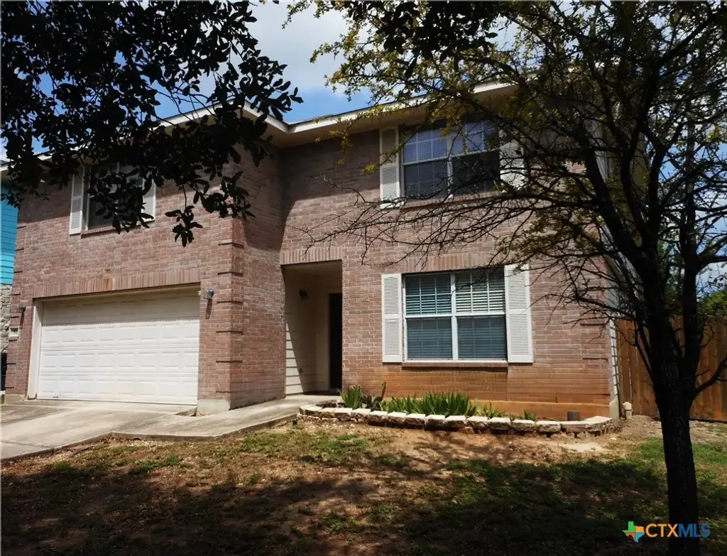 312 Sparrow, New Braunfels