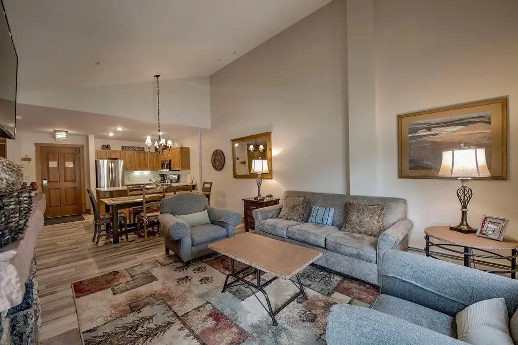 135 Dercum Drive 8638, Keystone