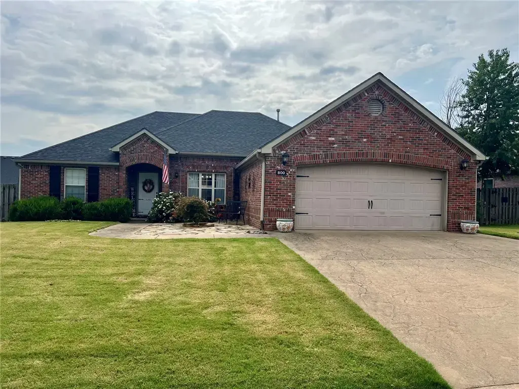 800 Sienna Drive, Centerton