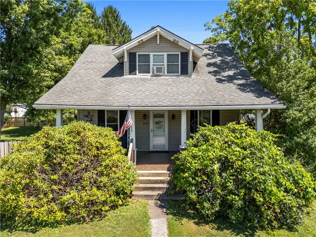 656 Browns Ferry Road, Carmichaels/Cumblnd