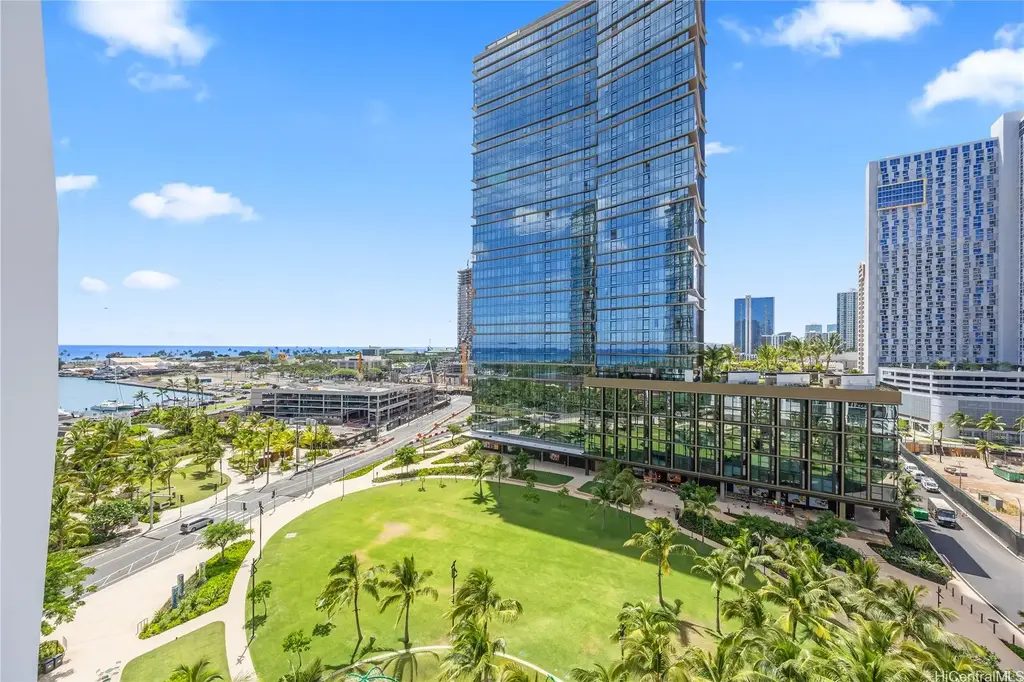 1000 Auahi Street # 1013, Honolulu