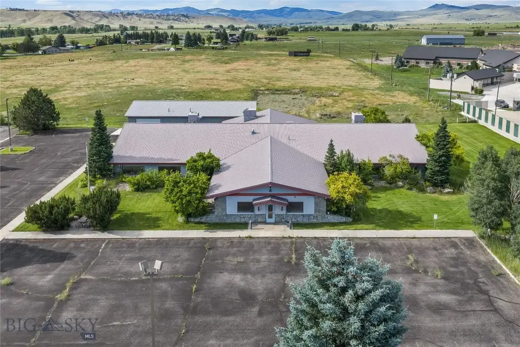 1003 Buckskin Drive, Deer Lodge