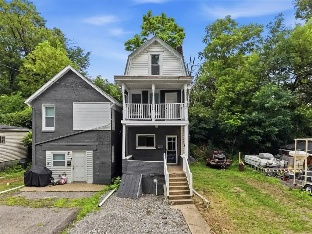 330 Nesbitt Street , Collier