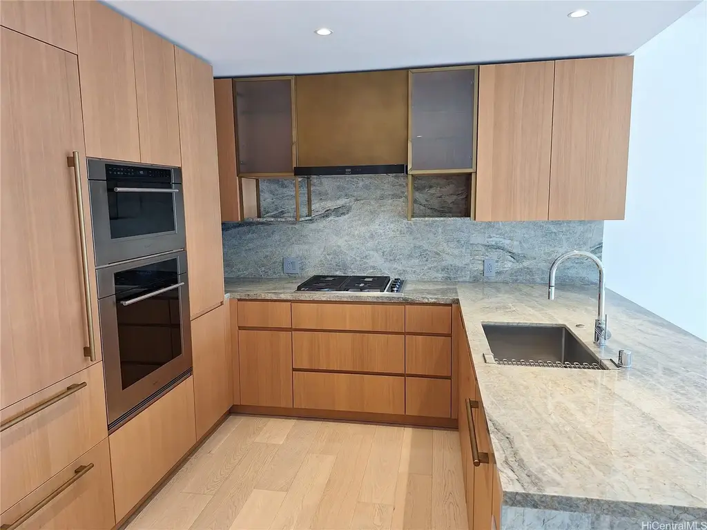1100 Ala Moana Boulevard # 1007, Honolulu