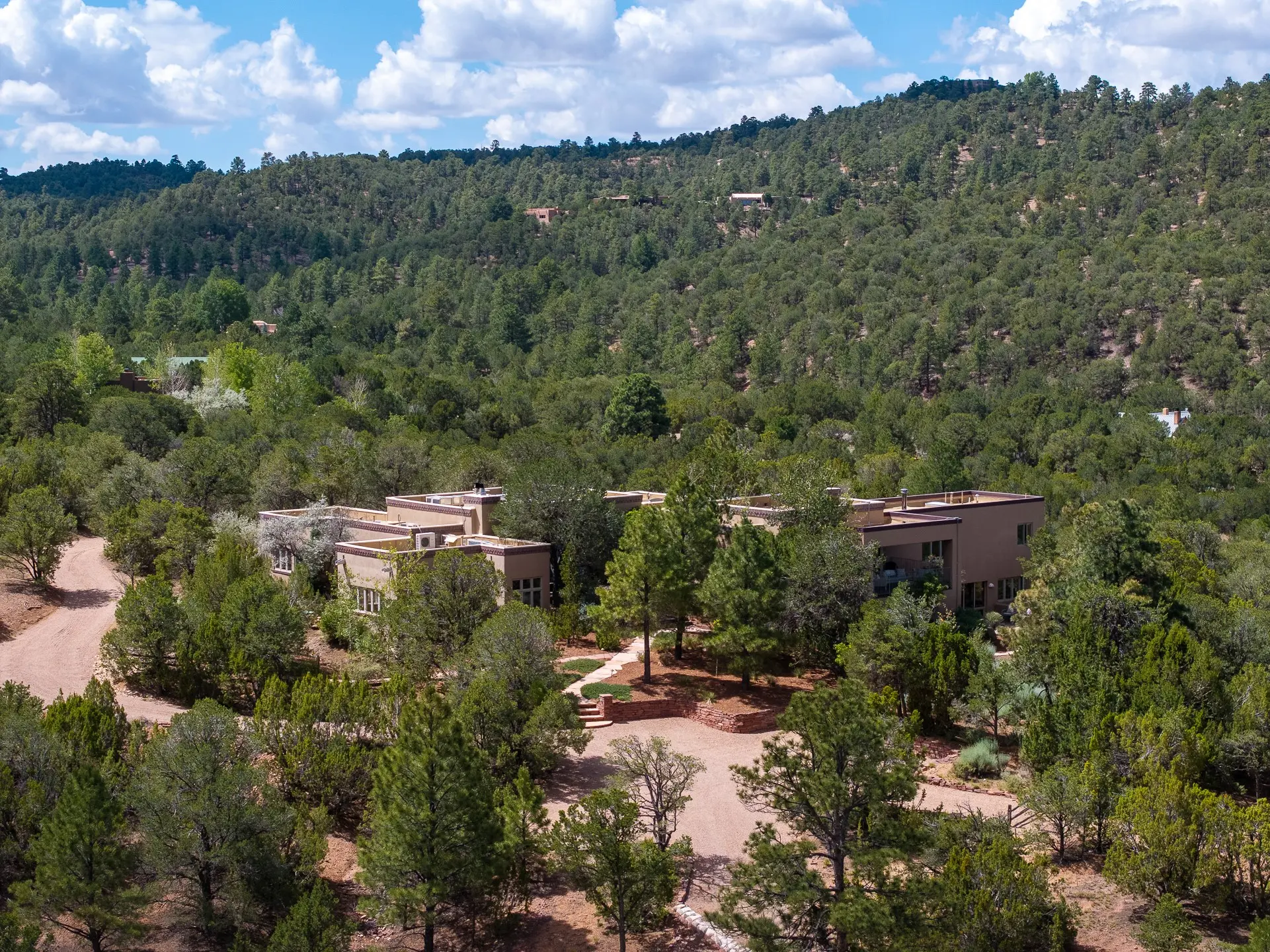2220 Wilderness Meadow, Santa Fe