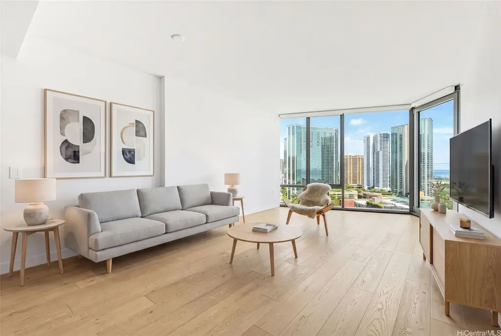 1001 Queen Street # 1706, Honolulu