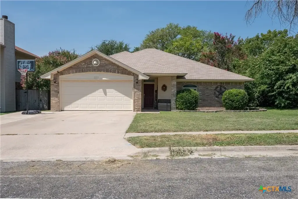 220 Atkinson Avenue, Copperas Cove