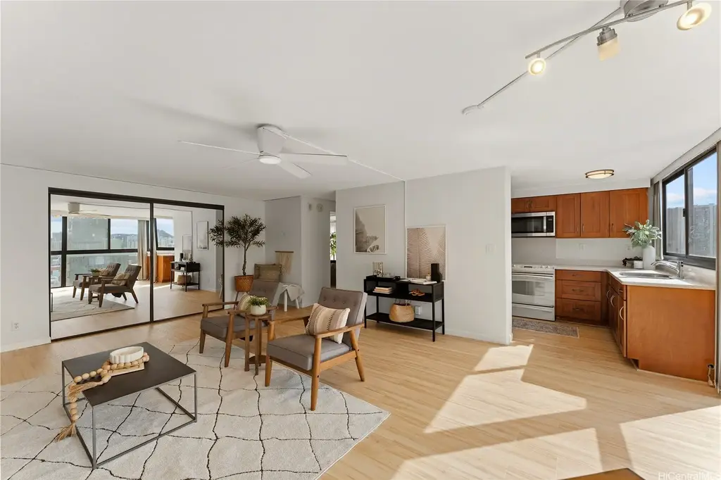 2724 Kahoaloha Lane # 1507, Honolulu
